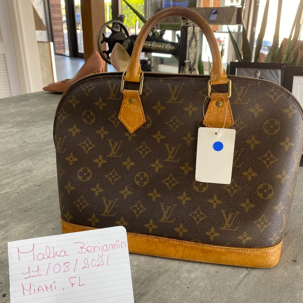 Louis Vuitton Vintage Alma MM Monogram Canvas